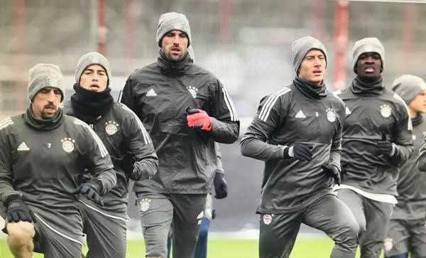 Bayern Munich: Ngôi đầu bảng có phải là “sứ mệnh bất khả thi?”