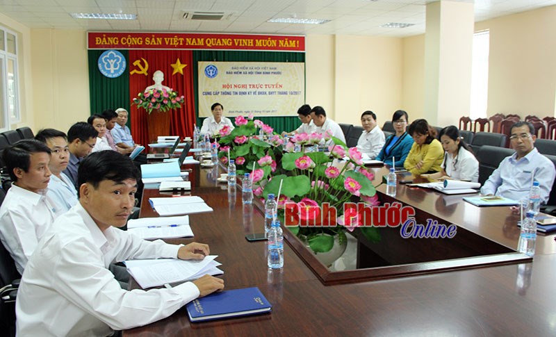Hội nghị trực tuyến cung cấp th&ocirc;ng tin về BHXH, BHYT