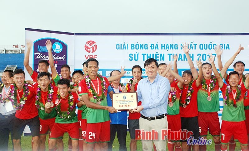 Bóng đá Bình Phước và những nỗ lực sau 3 năm trụ hạng
