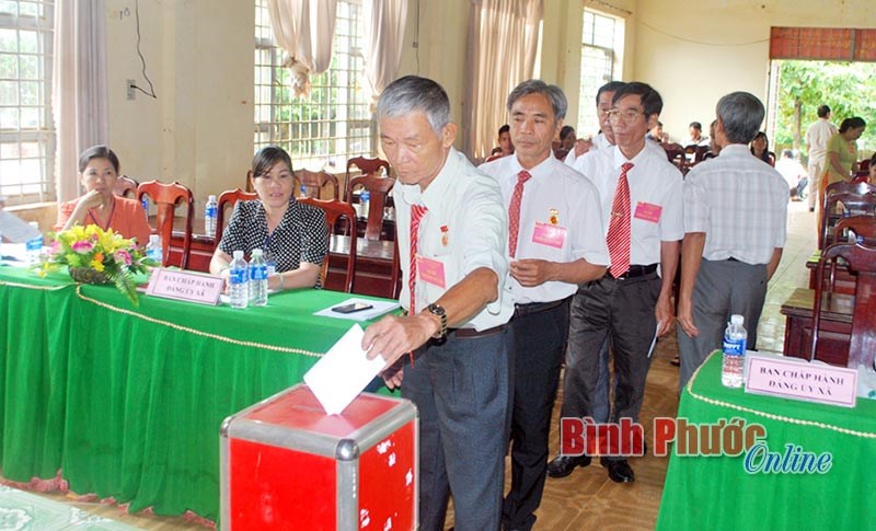 B&ugrave; Đăng ch&uacute; trọng ph&aacute;t triển đảng v&ugrave;ng n&ocirc;ng th&ocirc;n