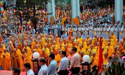 Quyền tự do t&iacute;n ngưỡng, t&ocirc;n gi&aacute;o ở Việt Nam được t&ocirc;n trọng v&agrave; bảo vệ