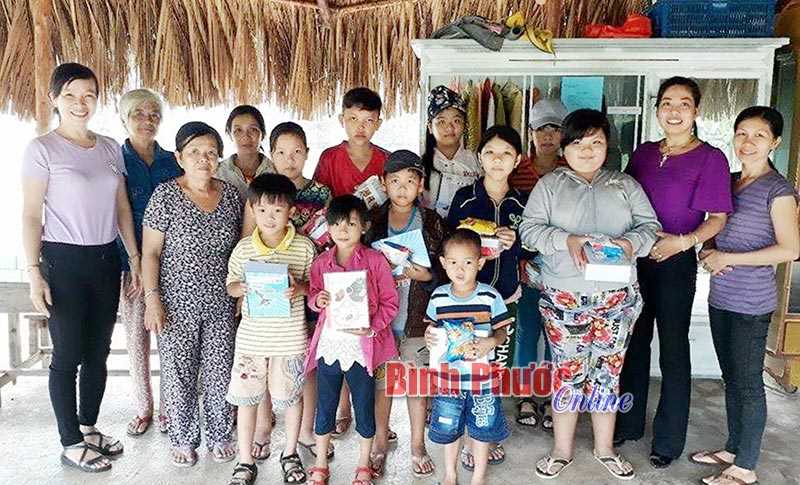 Chuyển biến trong thực hiện Chỉ thị số 05 ở Minh Th&agrave;nh