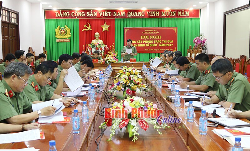 C&ocirc;ng an B&igrave;nh Phước được đề nghị tặng cờ thi đua của Ch&iacute;nh phủ