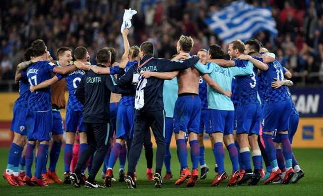 Croatia và Thụy Sĩ giành vé dự vòng chung kết World Cup 2018