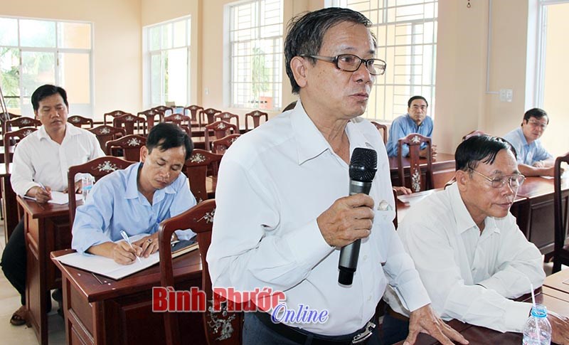 Đại biểu HĐND tỉnh tiếp x&uacute;c cử tri Đồng Xo&agrave;i, Lộc Ninh