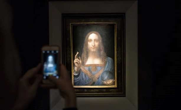 Truy tìm người bí ẩn mua "Salvator Mundi" của Leonardo da Vinci