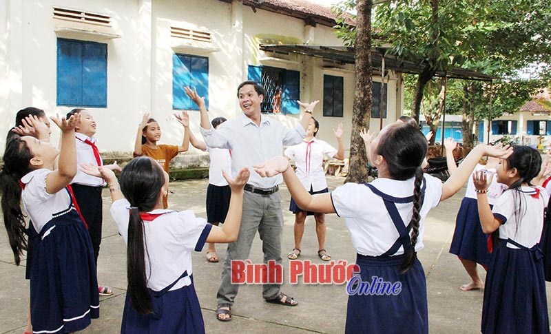 20 năm dành trọn đam mê với các thế hệ măng non