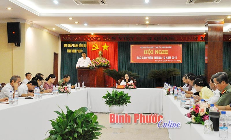 Hội nghị b&aacute;o c&aacute;o vi&ecirc;n th&aacute;ng 12-2017