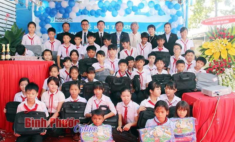 Khai trương bảo hiểm Fubon tại Bình Phước