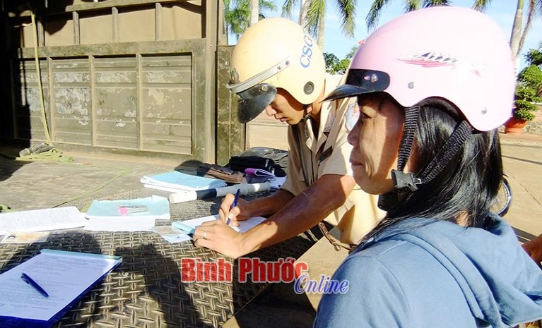 Ki&ecirc;n quyết xử l&yacute; nghi&ecirc;m h&agrave;nh vi tham nhũng