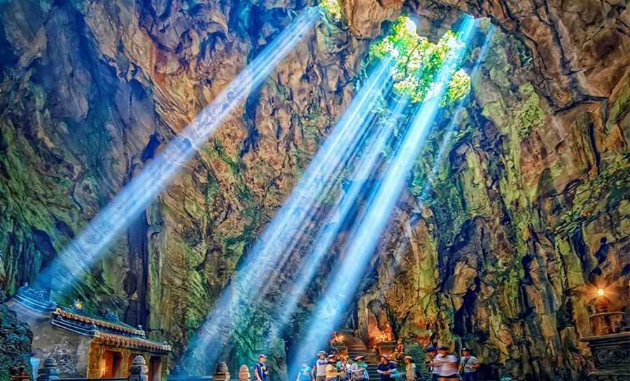 Lạc v&agrave;o "ti&ecirc;n cảnh" động Huyền Kh&ocirc;ng nơi danh thắng Ngũ H&agrave;nh Sơn