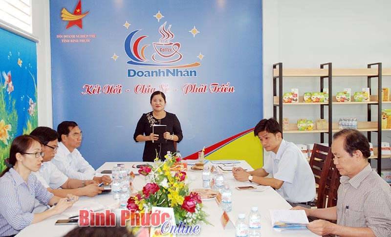 L&atilde;nh đạo tỉnh tiếp doanh nghiệp định kỳ th&aacute;ng 12