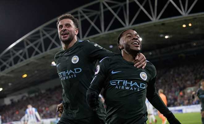 Manchester City thiết lập hai kỷ lục mới, Arsenal thắng nhọc nhằn