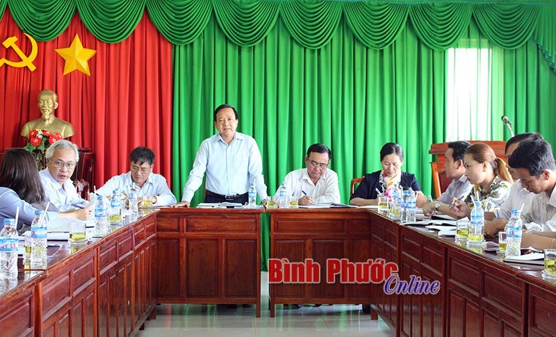 UBMTTQVN tỉnh kiểm tra c&ocirc;ng t&aacute;c mặt trận huyện B&ugrave; Đốp