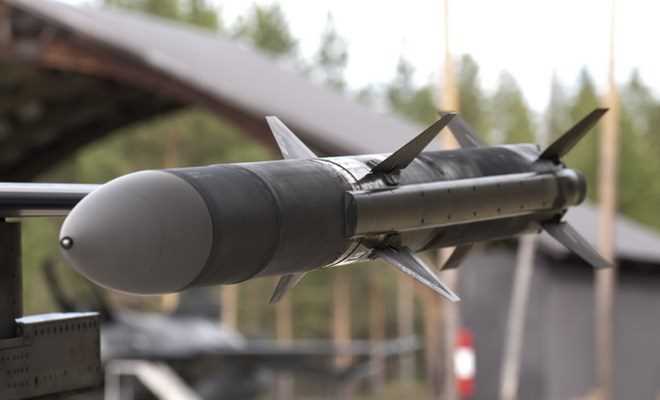 Mỹ phê duyệt thương vụ bán hàng chục tên lửa cho Nhật Bản