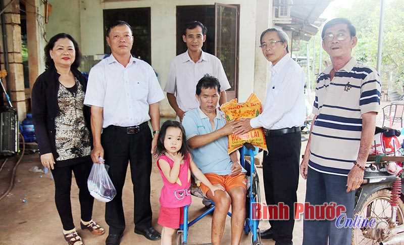 Một gi&aacute;o d&acirc;n c&oacute; nhiều đ&oacute;ng g&oacute;p cho cộng đồng