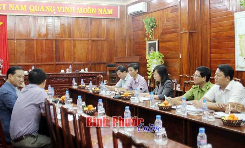 Nhà đầu tư Hàn Quốc tìm hiểu xây dựng nhà máy điện năng lượng mặt trời