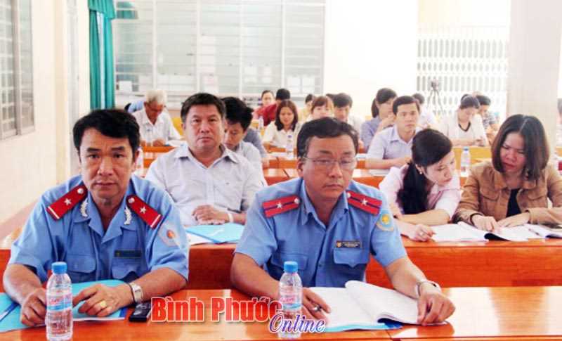 Phổ biến c&aacute;c văn bản quy phạm ph&aacute;p luật về kinh doanh vận tải