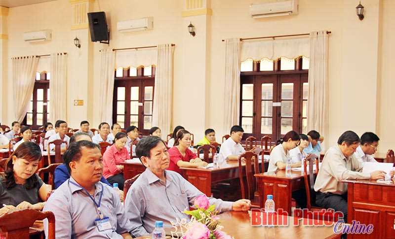 Phổ biến c&aacute;c văn bản quy phạm ph&aacute;p luật trong lĩnh vực xuất bản