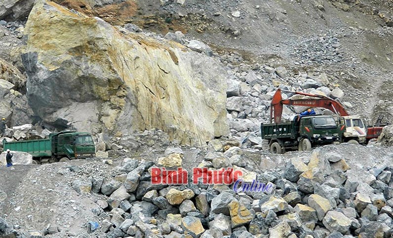 Quản lý chặt chẽ khai thác và sử dụng khoáng sản