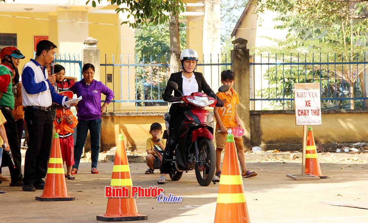 Honda Bình Phúc phổ biến kiến thức lái xe an toàn