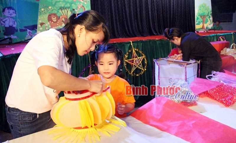 Tổ chức c&aacute;c hoạt động vui tết Trung thu&nbsp; thiết thực, hiệu quả