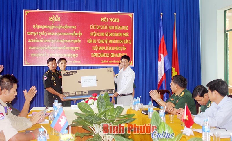 Tăng cường c&ocirc;ng t&aacute;c đối ngoại qu&acirc;n sự&nbsp;g&oacute;p phần bảo vệ chủ quyền, an ninh bi&ecirc;n giới