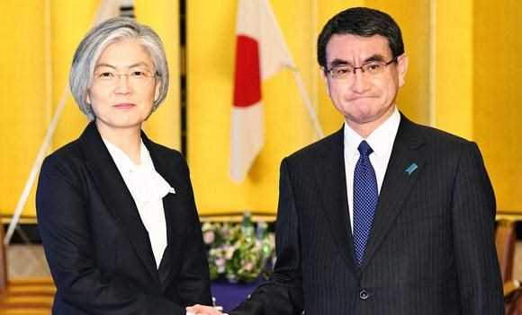 Ngoại trưởng Hàn Quốc-Nhật Bản hội đàm, bàn nhiều vấn đề nóng