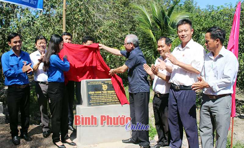 Khánh thành cầu thanh niên tại xã Tân Hiệp