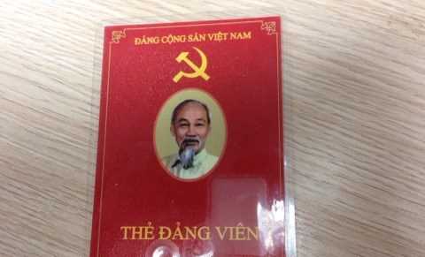 Quy định của Bộ Ch&iacute;nh trị về xử l&yacute; kỷ luật đảng vi&ecirc;n vi phạm