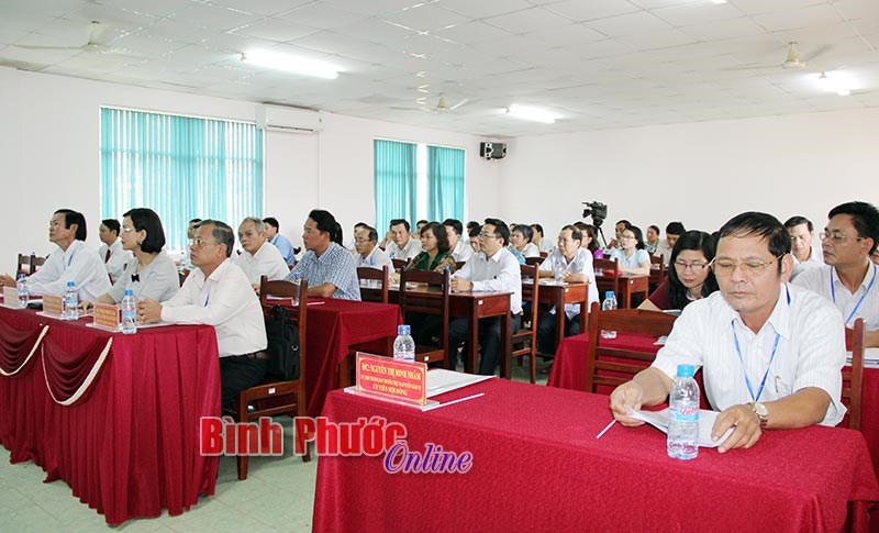 32 th&iacute; sinh thi n&acirc;ng ngạch chuy&ecirc;n vi&ecirc;n l&ecirc;n chuy&ecirc;n vi&ecirc;n ch&iacute;nh