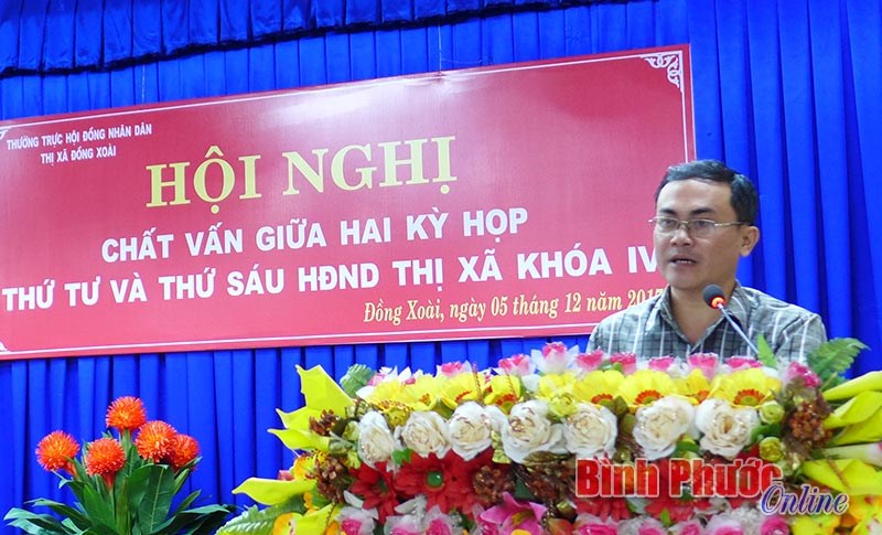Tại hội nghị chất vấn giữa 2 kỳ họp HĐND thị x&atilde; Đồng Xo&agrave;i: &ldquo;N&oacute;ng&rdquo; vấn đề ph&acirc;n l&ocirc; b&aacute;n nền
