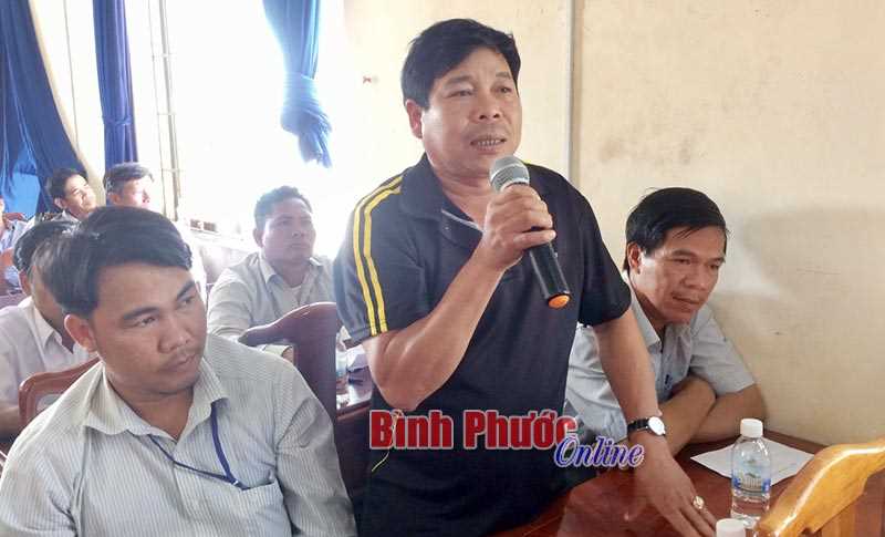 Thường trực Huyện ủy B&ugrave; Đăng đối thoại với nh&acirc;n d&acirc;n x&atilde; Ph&uacute; Sơn