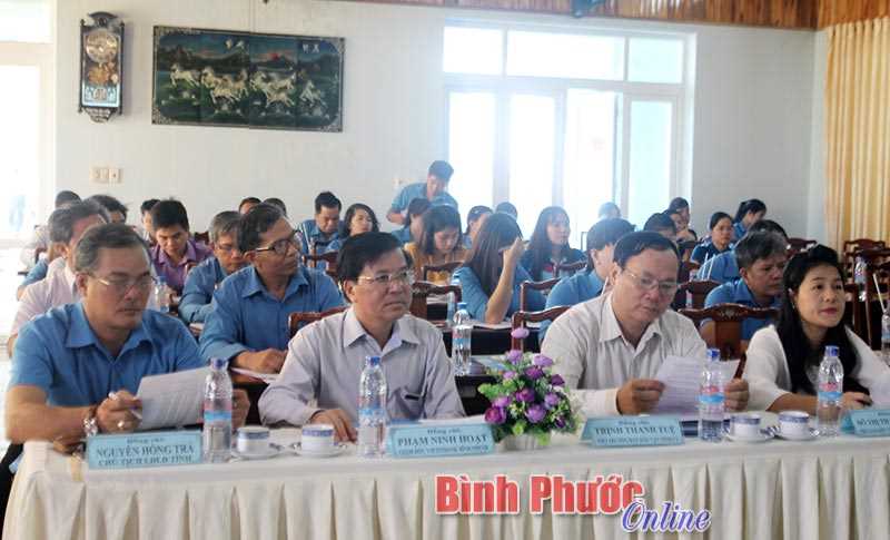 Triển khai thu ph&iacute; c&ocirc;ng đo&agrave;n qua Vietinbank