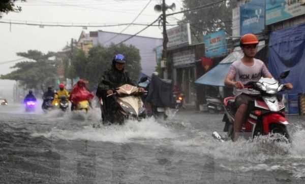 Miền Bắc tiếp tục lạnh, Trung Bộ và Nam Bộ có mưa lớn diện rộng