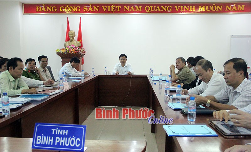 Qu&aacute;n triệt việc thi h&agrave;nh Bộ luật H&igrave;nh sự v&agrave; Luật Tiếp cận th&ocirc;ng tin