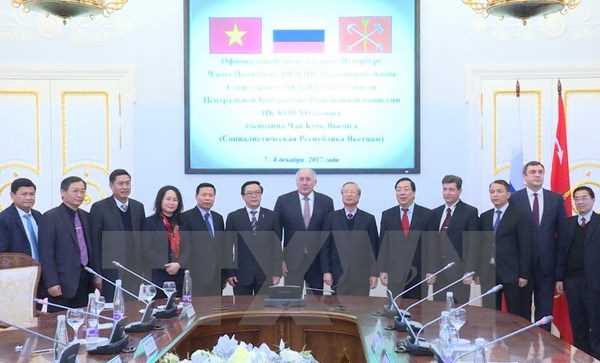 Việt Nam l&agrave; đối t&aacute;c ch&iacute;nh v&agrave; quan trọng của Saint Petersburg