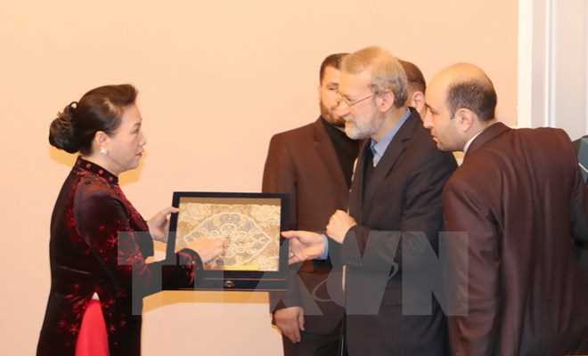 Quốc hội Iran quan t&acirc;m th&uacute;c đẩy hợp t&aacute;c với Quốc hội Việt Nam