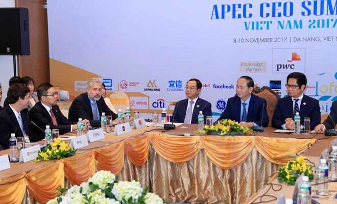 Chủ tịch nước Trần Đại Quang gặp gỡ c&aacute;c doanh nghiệp lớn của Hoa Kỳ