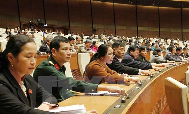 Quốc hội biểu quyết th&ocirc;ng qua hai luật v&agrave; một nghị quyết