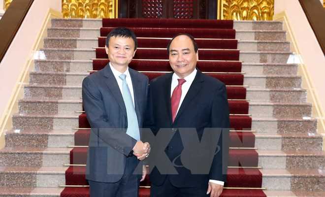 Thủ tướng Nguyễn Xuân Phúc tiếp Chủ tịch Tập đoàn Alibaba Jack Ma