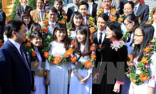 Trao giải thưởng khoa học công nghệ thanh niên Quả cầu vàng