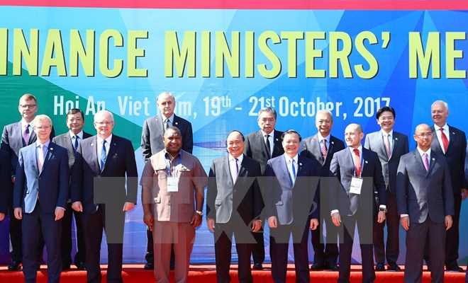 Thủ tướng Nguyễn Xu&acirc;n Ph&uacute;c dự Hội nghị B&ocirc;̣ trưởng Tài chính APEC