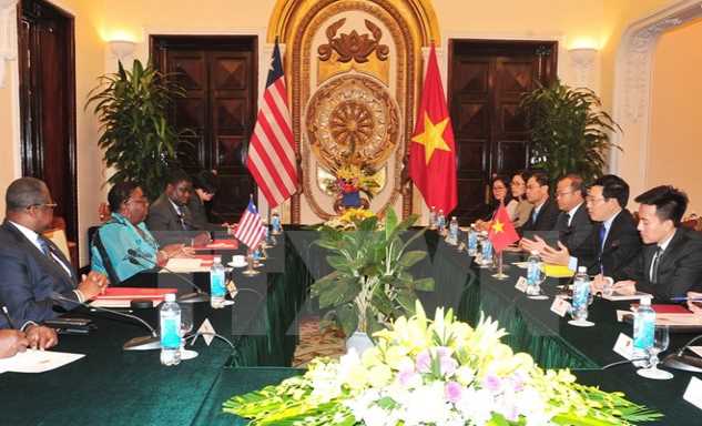 Việt Nam v&agrave; Liberia k&yacute; kết hiệp định hợp t&aacute;c đầu ti&ecirc;n giữa hai nước