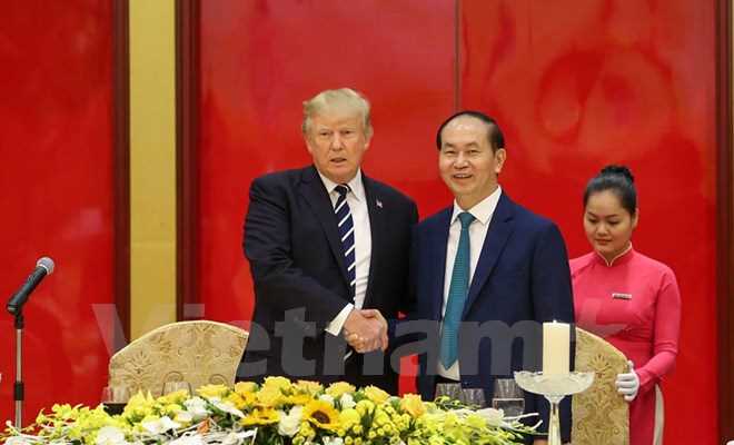 Tổng thống Hoa Kỳ Donald Trump: Việt Nam l&agrave; điều kỳ diệu tr&ecirc;n thế giới