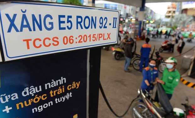 Ngày 1-1-2018, chỉ được kinh doanh xăng E5 RON92 và RON95