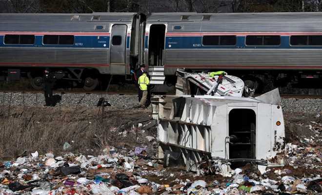 Tàu chở nghị sỹ đảng Cộng hòa Mỹ va chạm với xe tải, ​một người chết