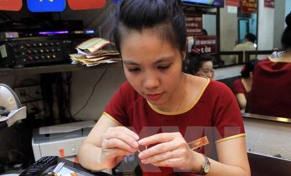 Đảo chiều, giá vàng SJC trong nước bật tăng trước ngày Thần Tài