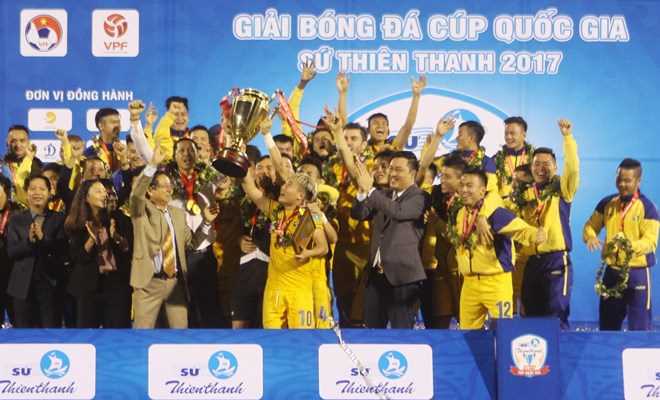Trận siêu cúp bóng đá quốc gia sẽ khởi đầu mùa giải năm 2018