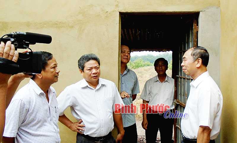 Lộc Ninh: Xây dựng 110 căn nhà đại đoàn kết